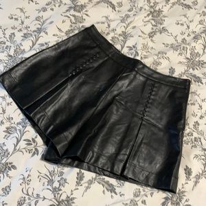 Forever 21 Faux Leather 70s High Waisted Shorts Medium